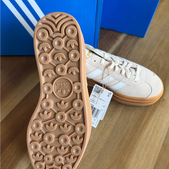 adidas Gazelle Bold J Wonder White / Gum - Picture 8 of 8